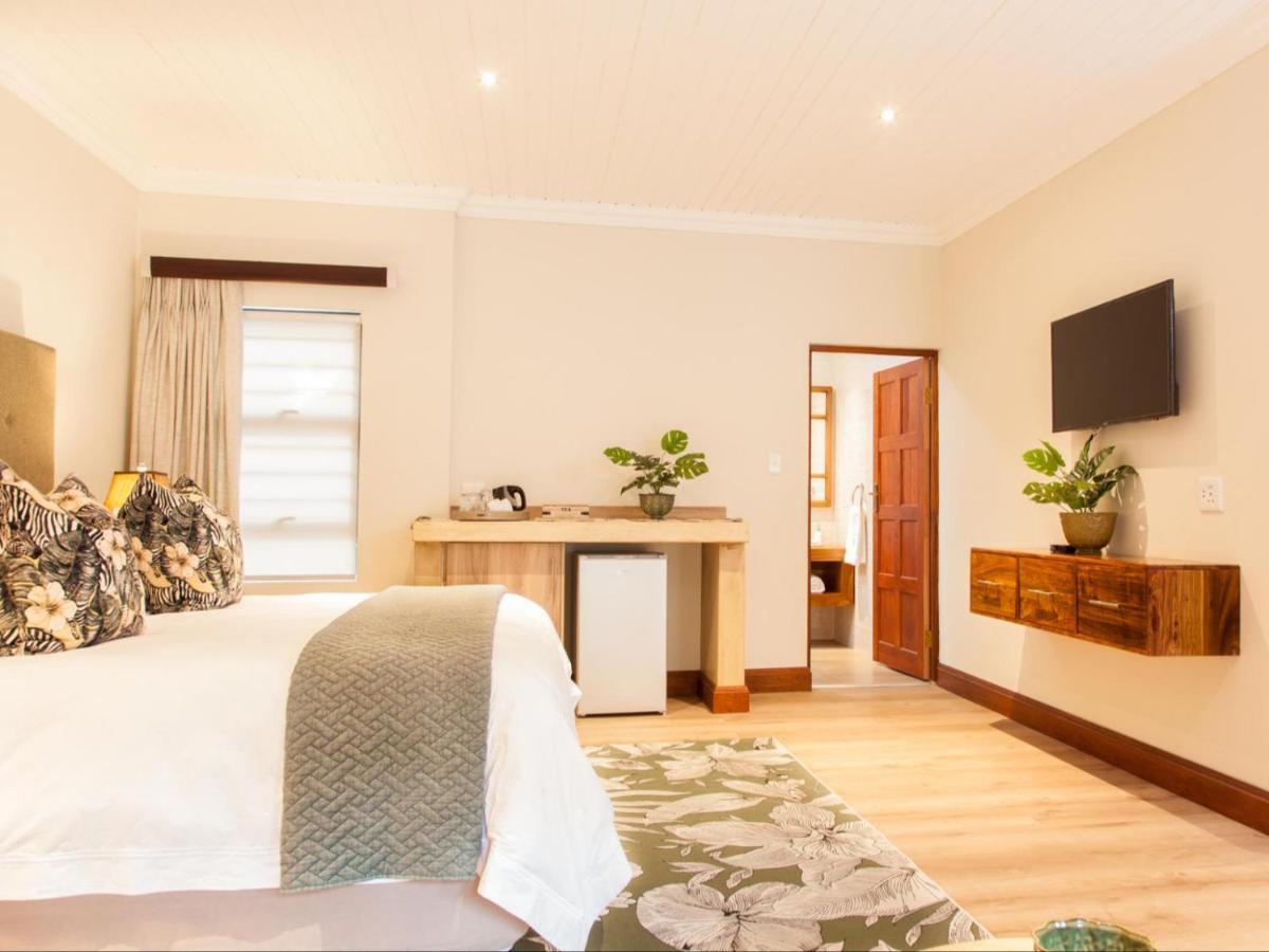 The Coral Tree Hotel Mbombela Exterior photo