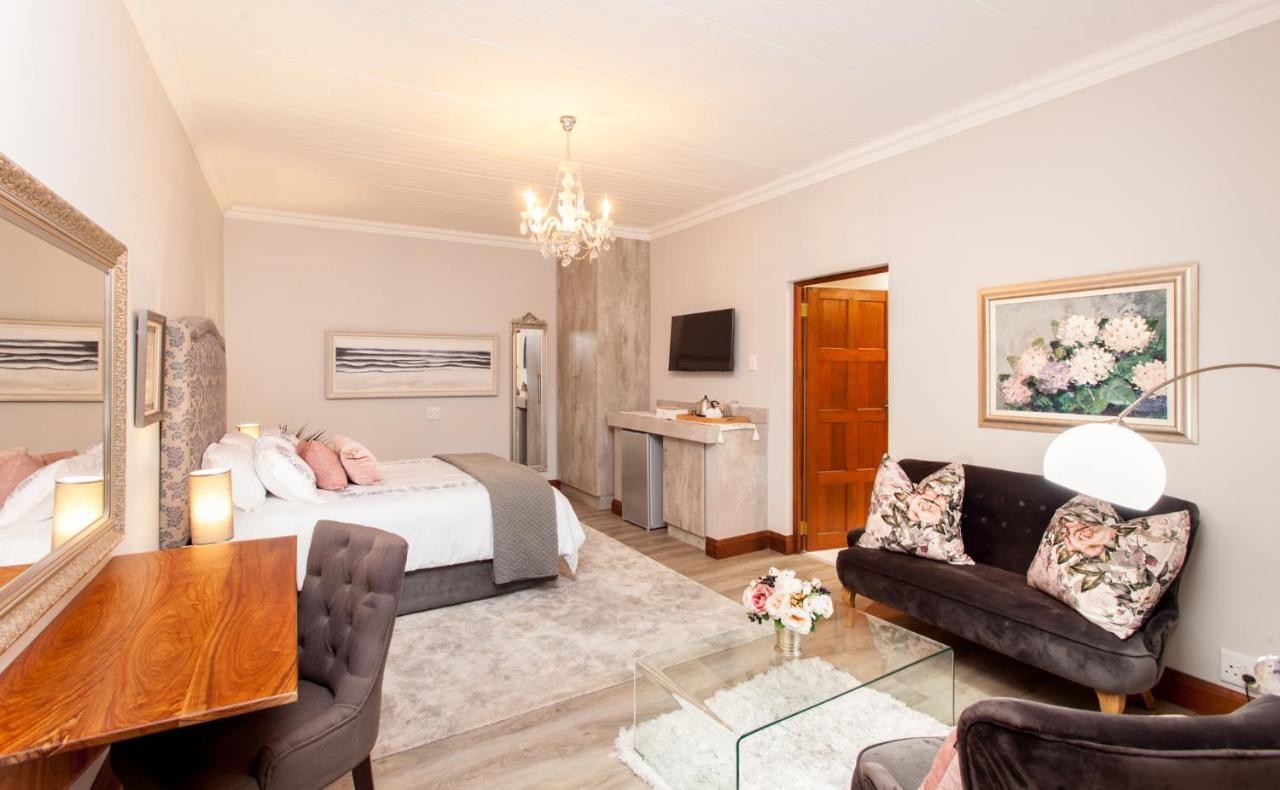 The Coral Tree Hotel Mbombela Exterior photo