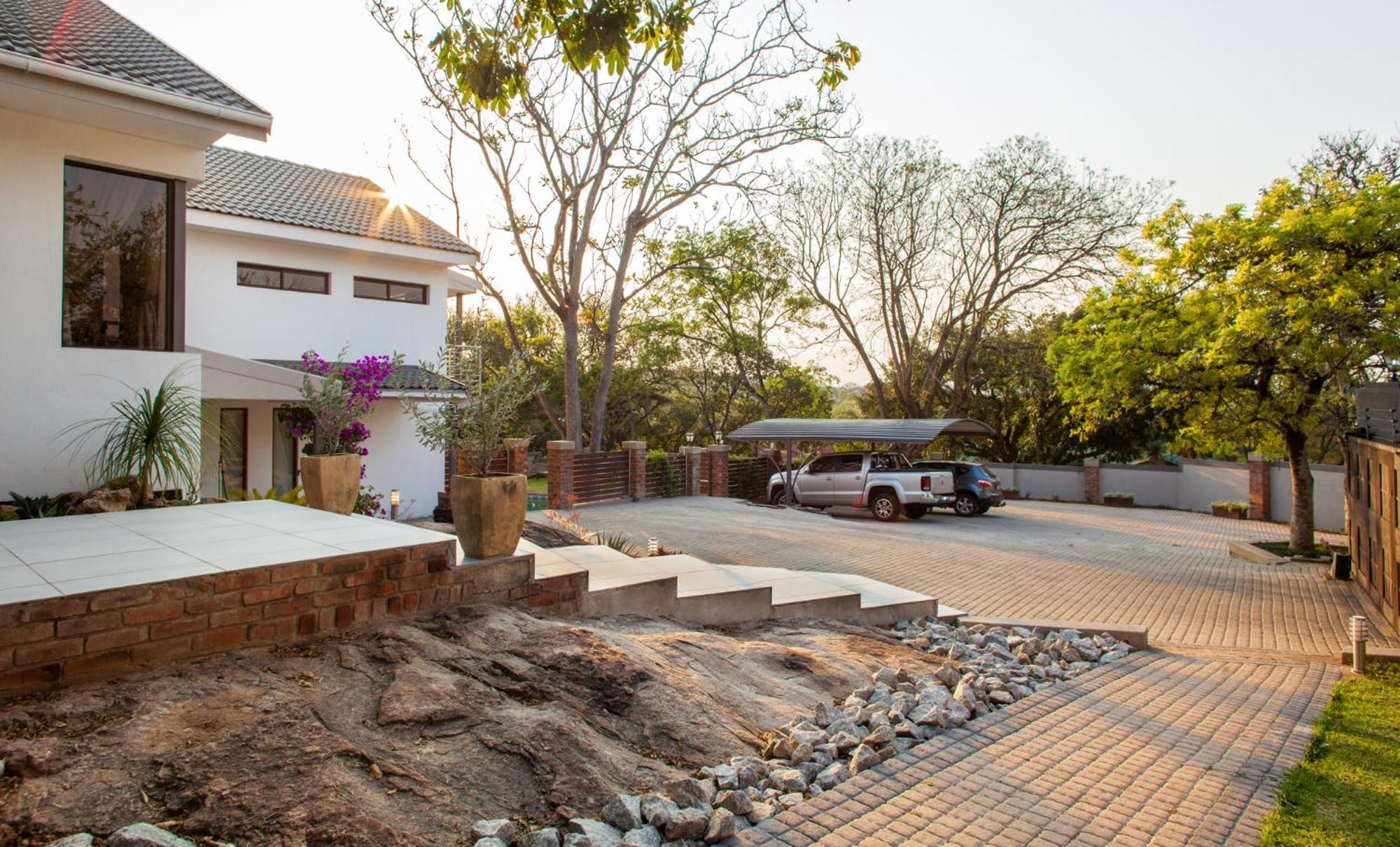 The Coral Tree Hotel Mbombela Exterior photo